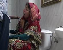 Perverted Turkish Amateur Mom Sucking Big Black Cock In Germany