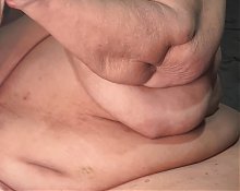 Grandma Bbw moving her tits and huge body