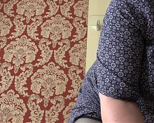 Golden shower and hairy pussy, mature milf with a fat ass records a video for a fetish friend. PAWG for licking. BBW Pee