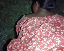 Meri pados ki bhabhi ko jungle mein bulakar chudai ki